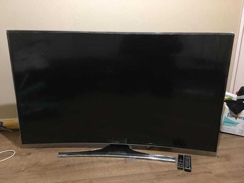 Samsung 65 inch Smart TV CURVE, High Definition 4K.