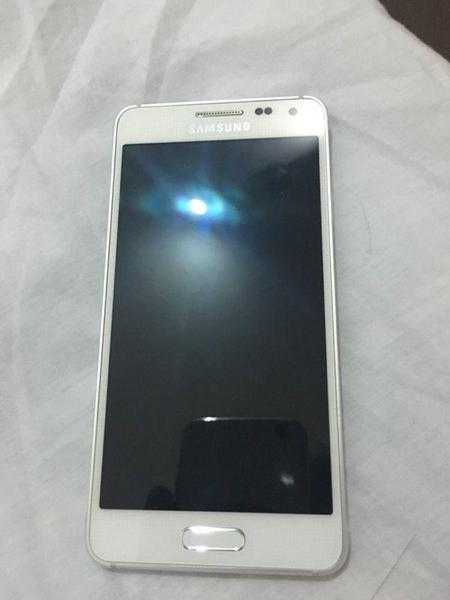 Samsung Galaxy alpha sm-g850f brand new