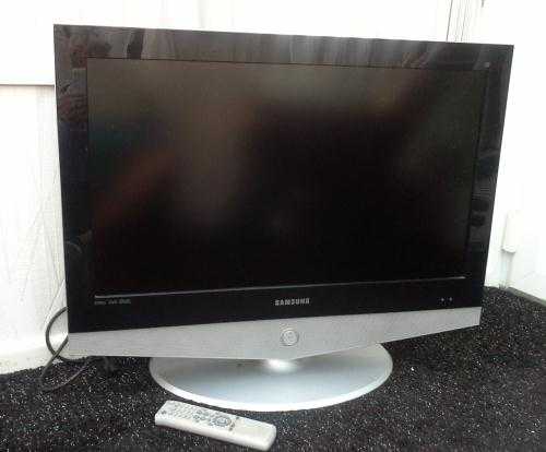 Samsung LCD TV 32