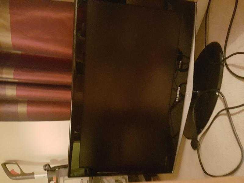 Samsung tv 32 inch ..non digital