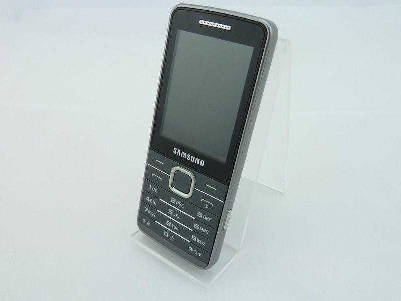 Samsung Utopia GT-S5611 Metallic Silver Sim Free Unlocked