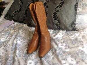 Sancho Ladies cowboy boots.