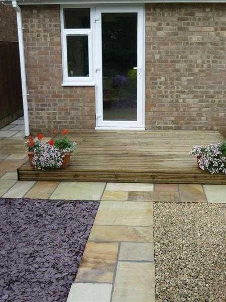 Sandstone Paving - Royale Stones