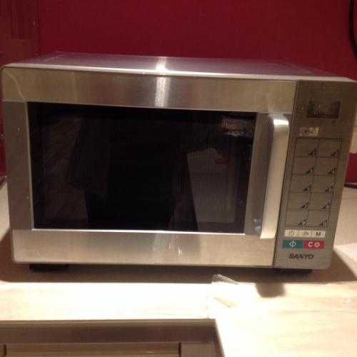 Sanyo 1000watt Microwave