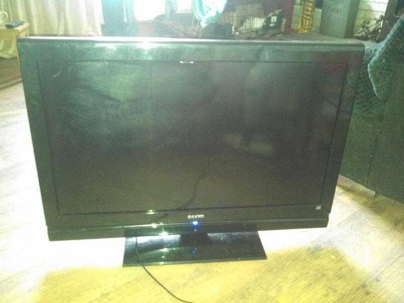 SANYO 32quot LCD FREEVIEW HDMI TV