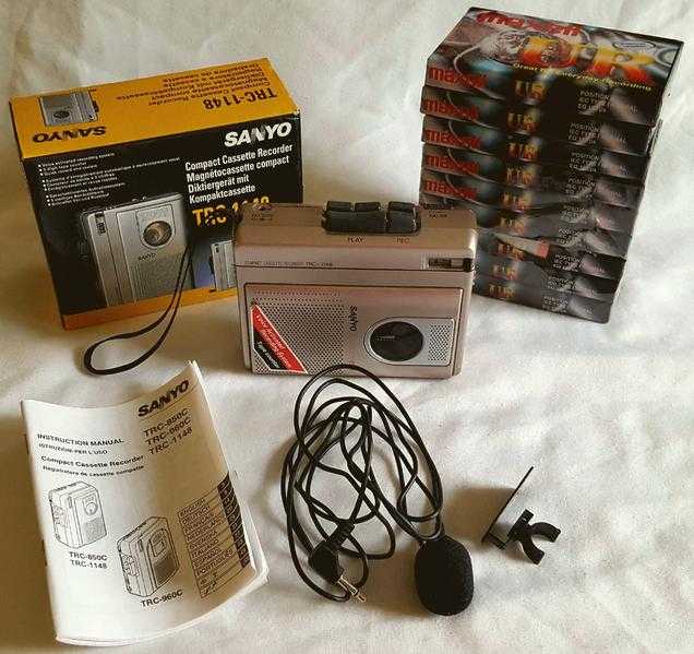 Sanyo Compact Cassette Recorder