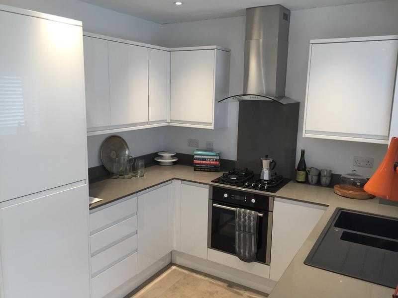 SB Lets are Delighted to Offer a Luxurious 4 Bedroom House in the Heart of Brighton with Parking