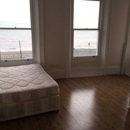 SB Lets are Delighted to Offer This Wonderful, Large Studio Flat, Located on Kings Road, Brighton