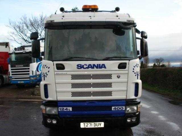 Scania 124 1999