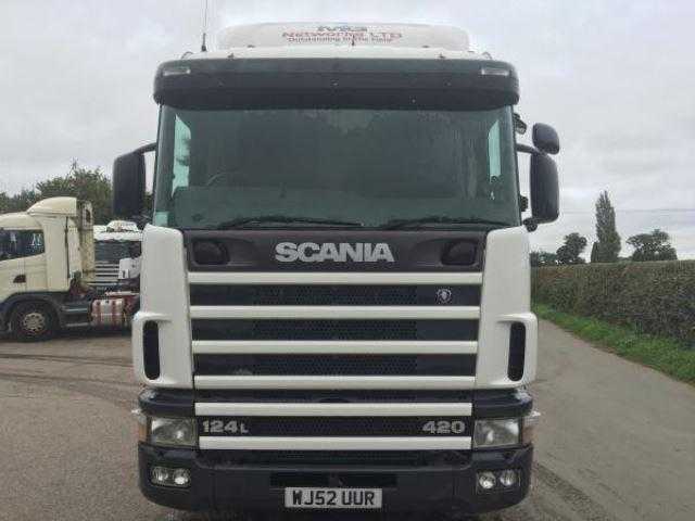 Scania 124 2003