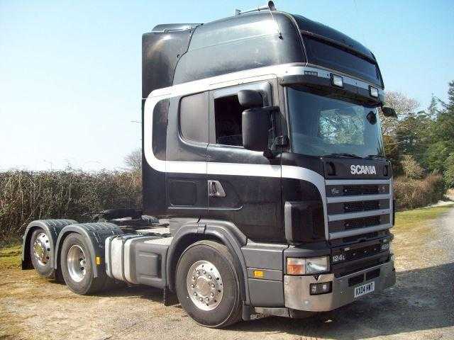 Scania R124 2004