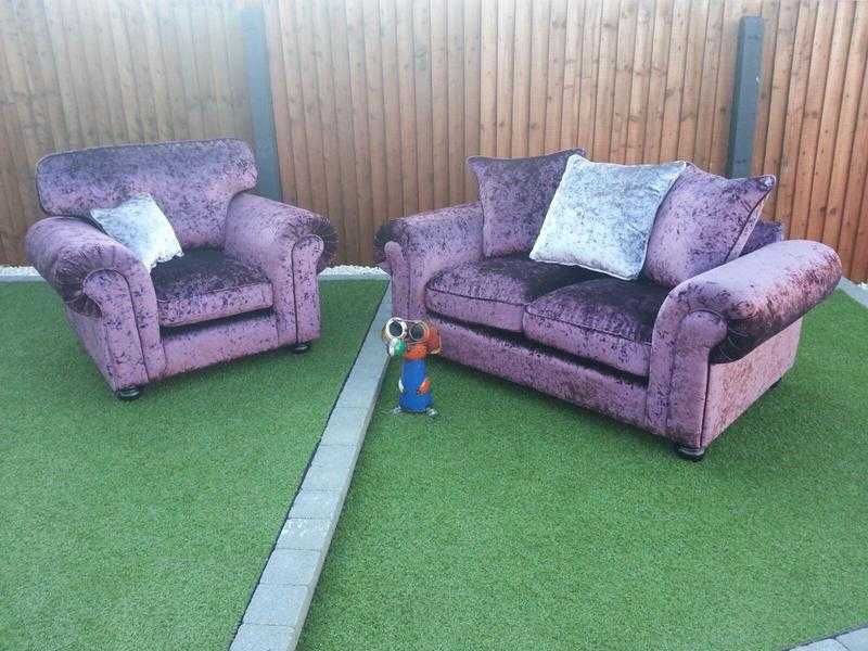 SCARPA 2 Seater amp 2 Single Chairs Sofas in PlumPurple