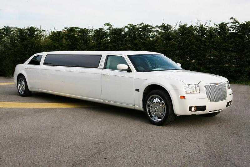 Schools Proms Limousine Hire