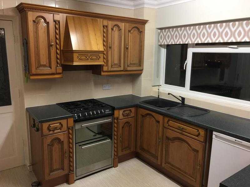 Schreiber kitchen units with solid oak doors.