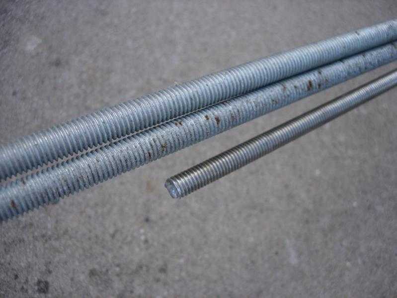 Screwed rods