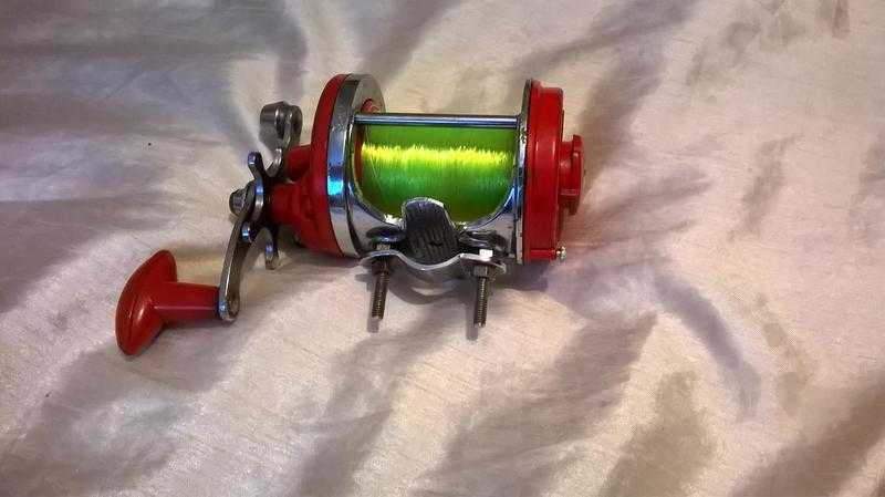 SEA FISHING BOAT ROD AND REEL