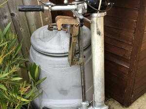 Seagull featherweight 1.5 HP outboard