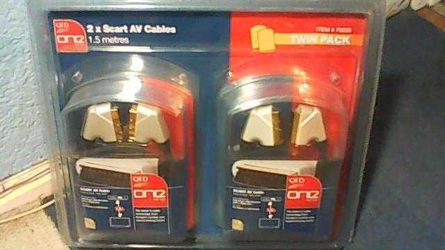 SEALED PACK OF 2 HIGH QUALITY GOLD PLATED SCART AV CABLES - QED - 1.5 METRES - HIGH QUALITY CABLES