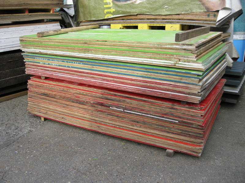 Second hand 34quot 18mm shuttering ply (12.00 per sheet)