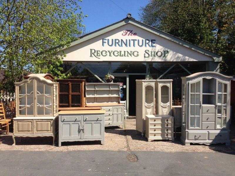 Second hand Furniture and giftware for sale