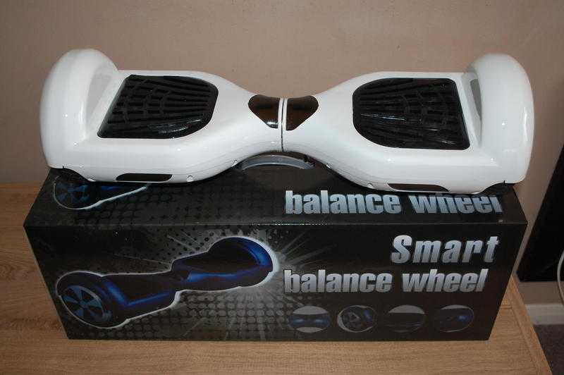 Segway (Best type) Hover Board, Brand New with Samsung Battery and German Motors. Unwanted Gift.