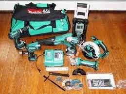 Selling my Makita XT702 18V LXT Lithium-Ion Cordless Combo Kit (7 Piece)