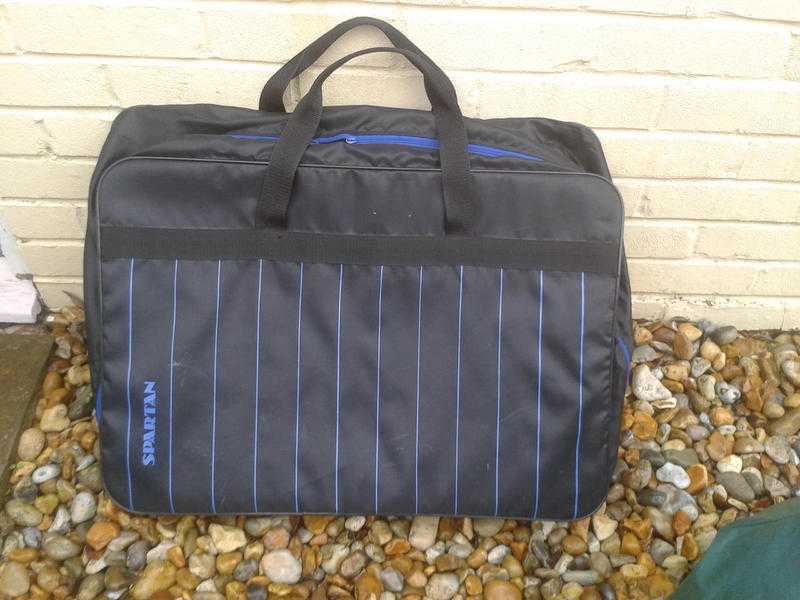 SET OF 3 FOLDING CANVAS SUITCASES, MEASURES 26quotX20quot 10.