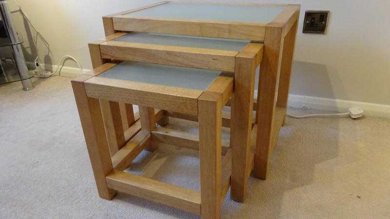 SET OF 3 SOLID BEECHWOOD AND GLASS NEST OF TABLES