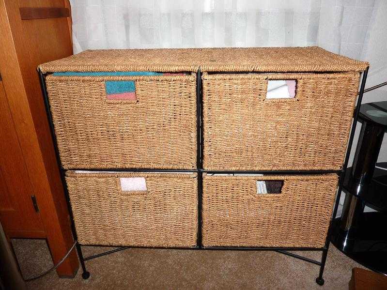 SET OF 4 STRONG METAL AND ROPE BASKET DRAWERS