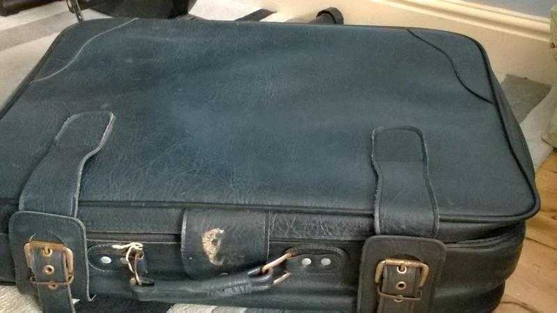 Set of three suitcases