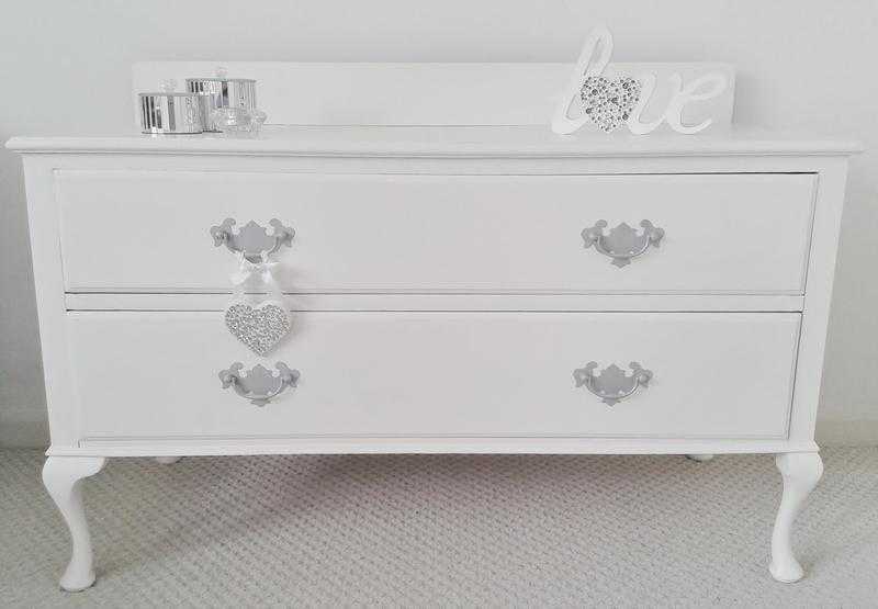 Shabby Chic Chest of Drawers