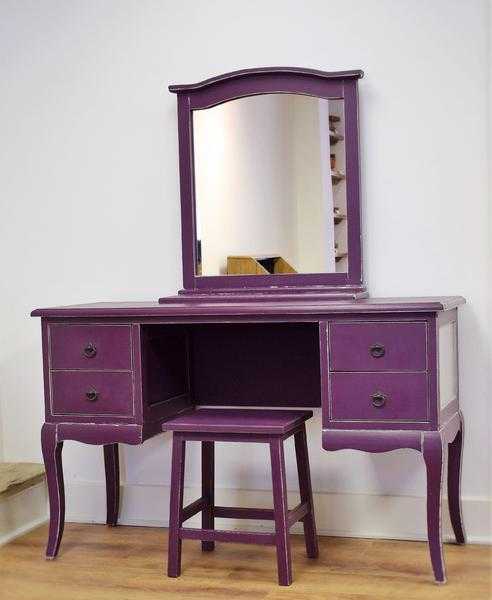 Shabby Chic Dressing Table with Mirror and Matching Stool