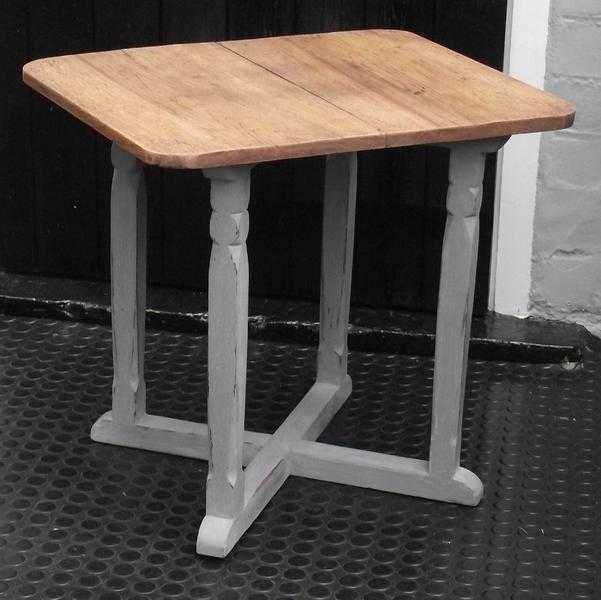 Shabby chic oak wood side table X