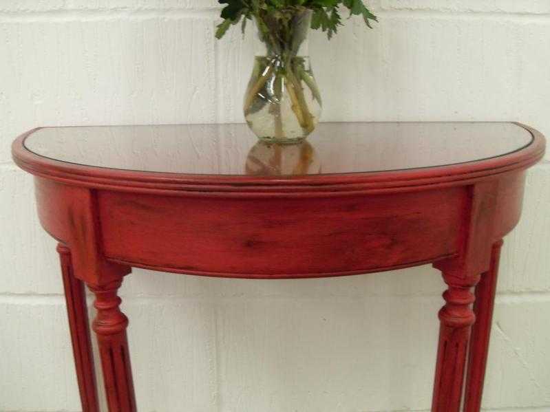 SHABBY CHIC OCCASIONAL TABLE HAND PAINTED ANNIE SLOAN