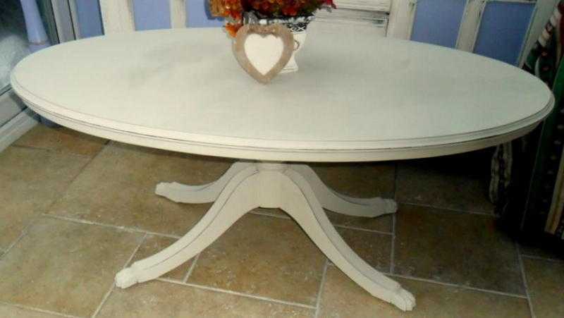 Shabby chic, reproduction, 4 ft coffee table