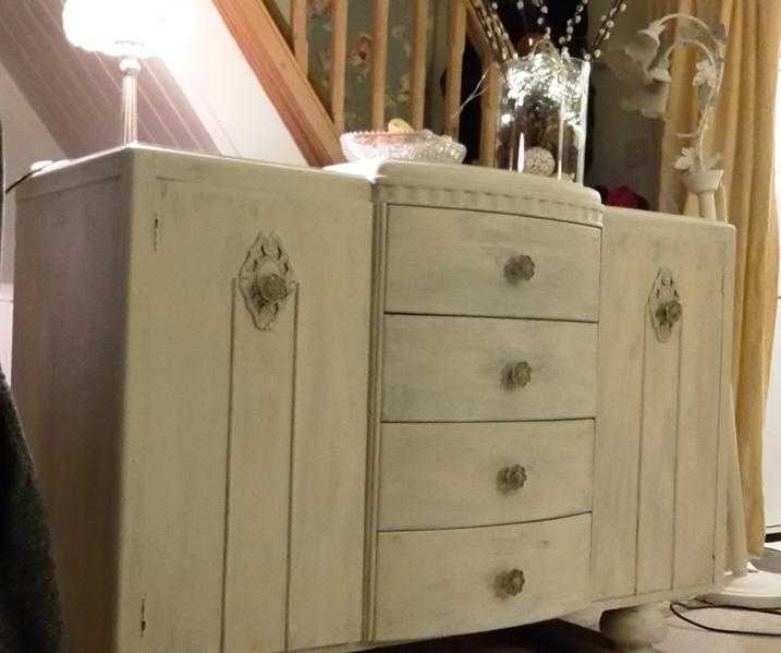 Shabby Chic Sideboard