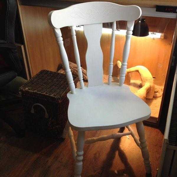 shabby chic solid wood pedestal table and 4 chairs