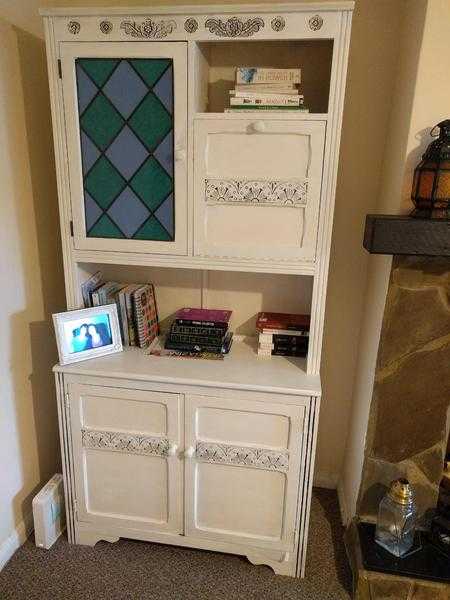 Shabby chic wall unit