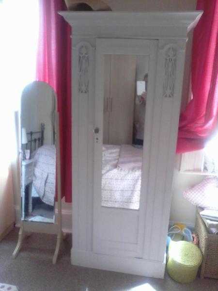 Shabby chic wardrobe art deco style