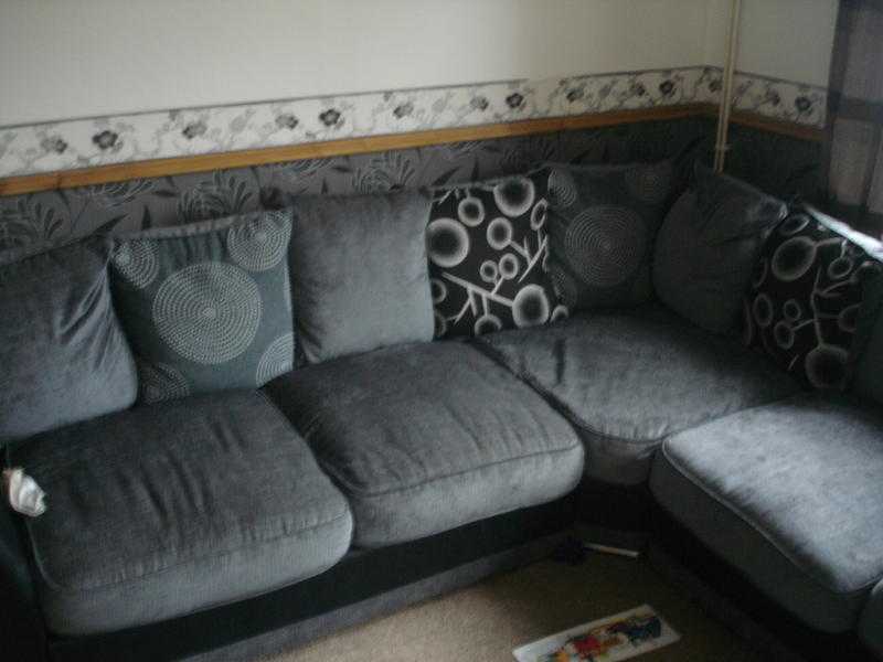 shannon corner sofa