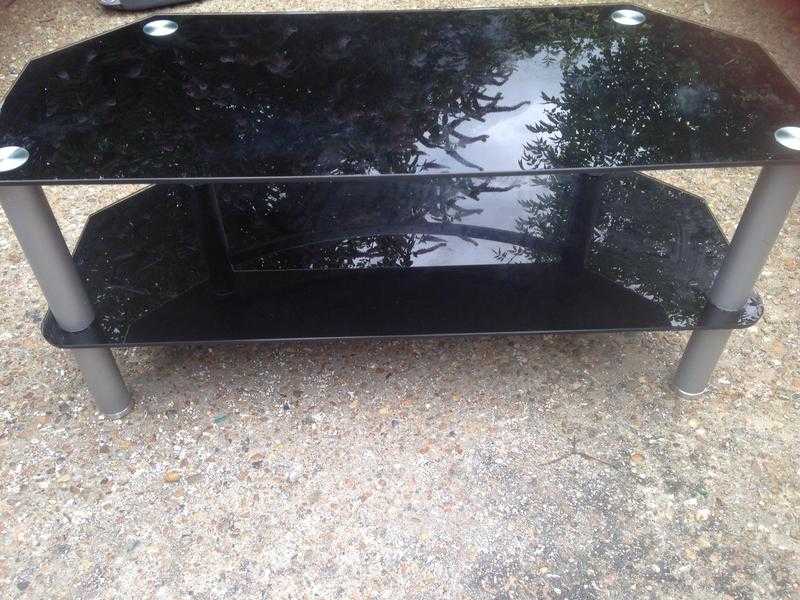 Shatter proof glass tv stand