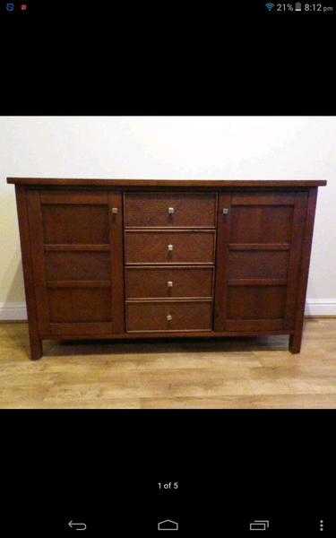 Sideboard