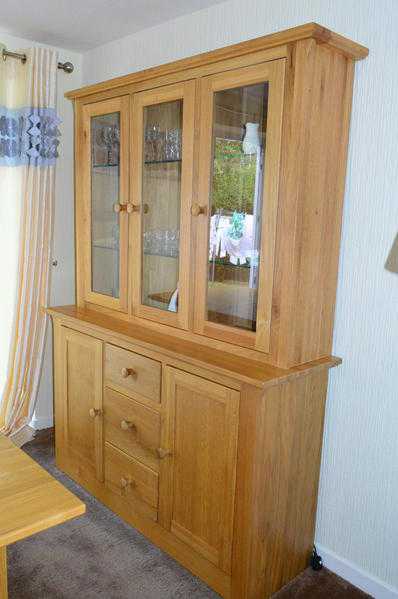 Sideboardglass display cabinet