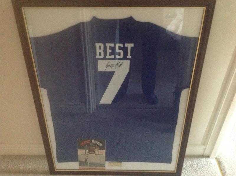 Signed George best shirt in frame Xmas present for all football fans.