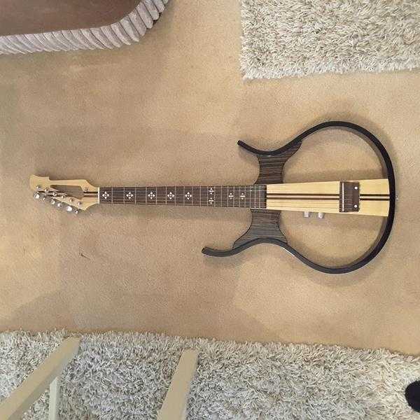 SILENT GUITAR STEEL STRING.