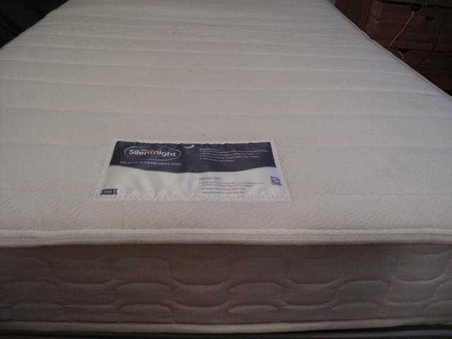 Silentnight Small Double mattress and pine futon base