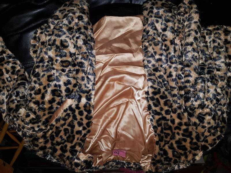 Silk interior Fur leopard jacket