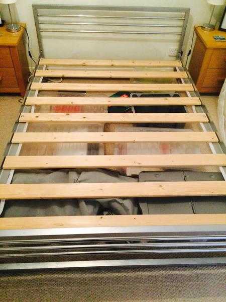 Silver metal bed frame - DOUBLE