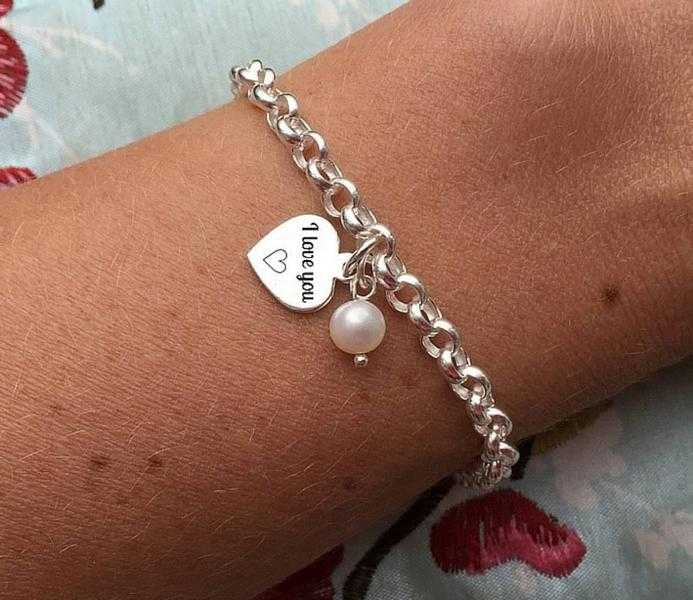 Silver Mum Bracelet