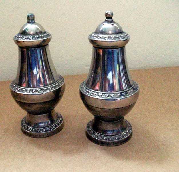 Silver-plated Salt amp Pepper set